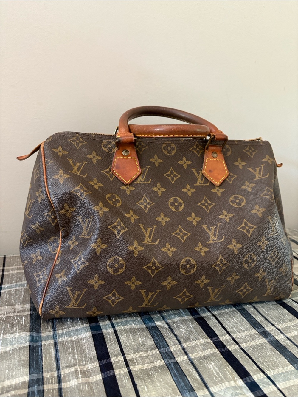 🥀 Authentic Louis Vuitton Speedy 30 Monogram Canvas Handbag 🥀